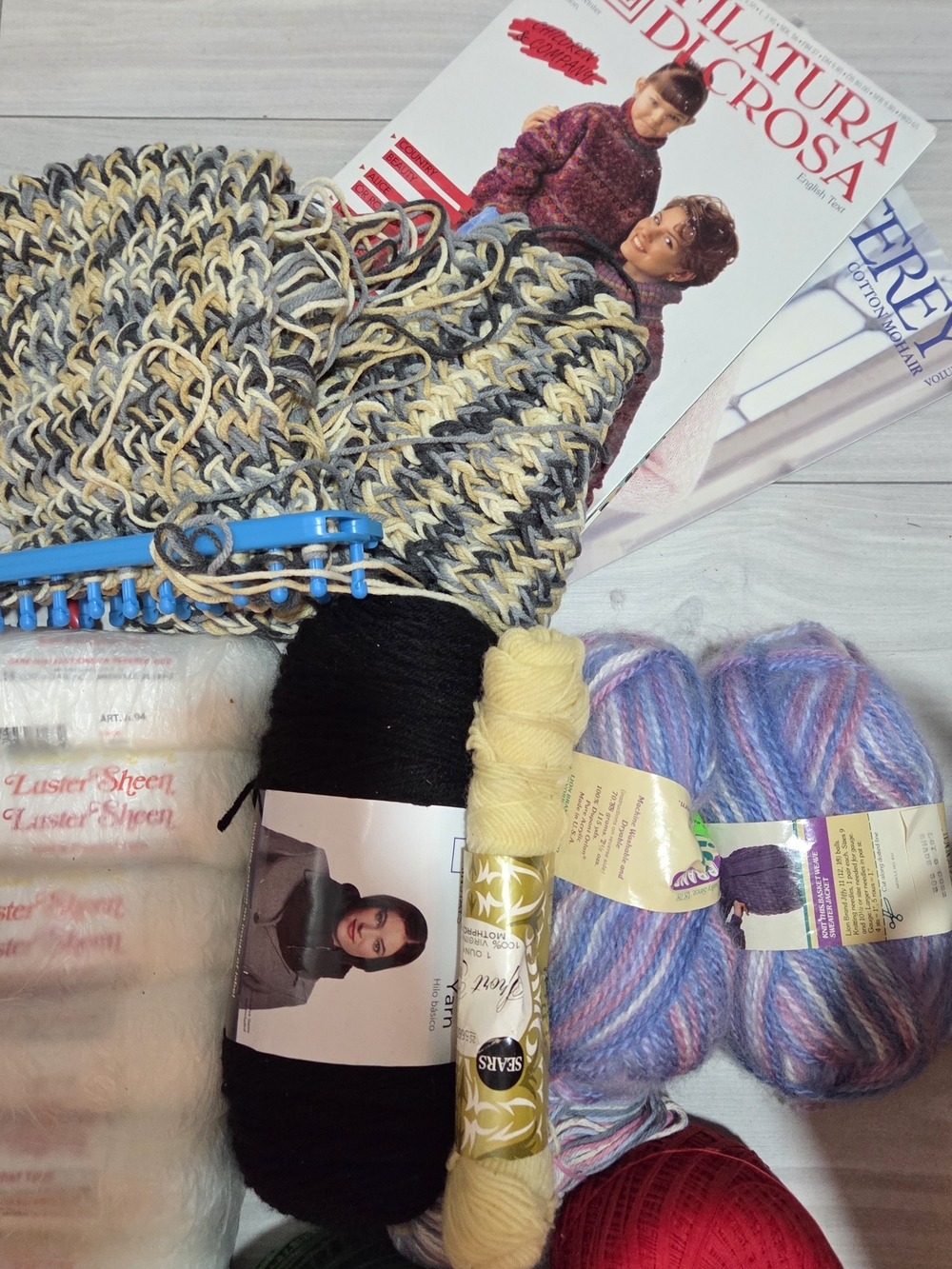 Assorted Yarn Bundle with Loom Hook and Pattern Book - Picture 4 of 5
